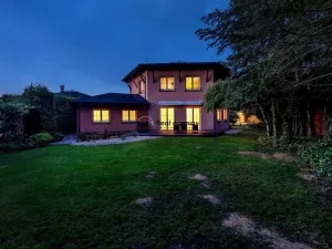 Prodej rodinného domu, Přezletice, U Bažantnice, 230 m2