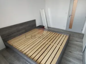 Pronájem bytu 3+kk, Nymburk, Ke Strouze, 90 m2