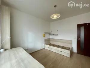 Pronájem bytu 3+kk, Olomouc - Nové Sady, Novosadský dvůr, 67 m2