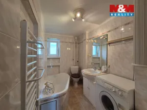 Pronájem bytu 2+1, Beroun - Beroun-Město, Bezručova, 59 m2