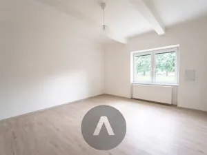 Pronájem bytu 1+kk, Brno, Žabovřeská, 27 m2