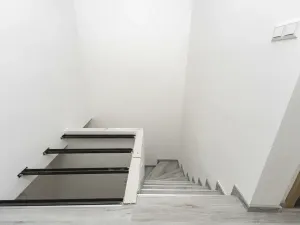 Prodej bytu 3+1, Ostrava, náměstí Antonie Bejdové, 73 m2