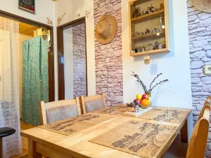 Prodej bytu 1+1, Hýsly, 34 m2