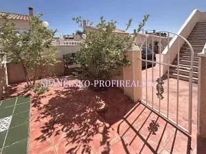 Prodej bytu 3+1, Torrevieja, Španělsko, 65 m2