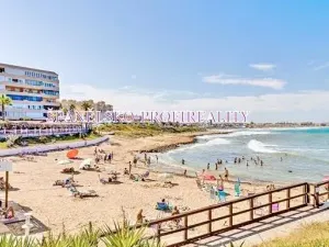 Prodej bytu 2+kk, Torrevieja, Španělsko, 38 m2