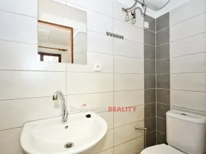 Pronájem bytu 2+kk, Znojmo, Kollárova, 35 m2