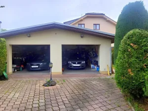 Prodej vily, Praha - Suchdol, 243 m2