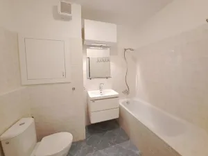 Prodej bytu 2+kk, Zlín, Podlesí V, 52 m2