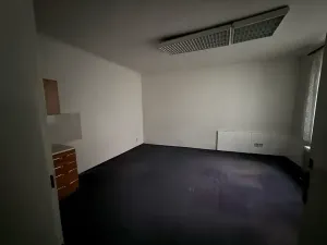 Pronájem skladu, Brno, Konečného, 528 m2