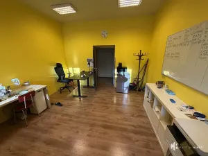 Pronájem kanceláře, Praha - Dolní Počernice, Národních hrdinů, 19 m2