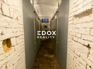 Prodej bytu 2+kk, Praha - Smíchov, U Santošky, 39 m2