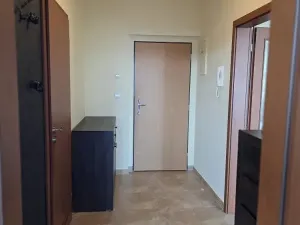 Pronájem bytu 2+kk, Jesenice, V Roháči I., 50 m2