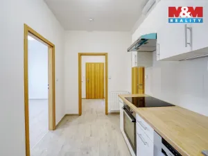 Pronájem bytu 1+1, Plzeň - Jižní Předměstí, Husova, 38 m2