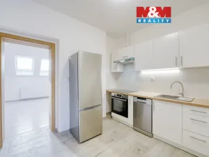 Pronájem bytu 1+1, Plzeň - Jižní Předměstí, Husova, 35 m2