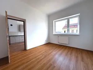 Pronájem bytu 2+kk, Žirovnice, 39 m2