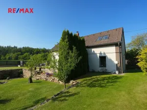 Prodej kanceláře, Lomnice, 298 m2