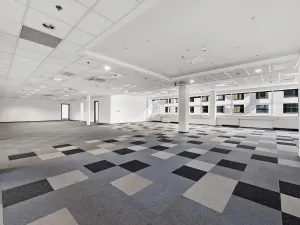 Pronájem kanceláře, Praha - Smíchov, Radlická, 1600 m2