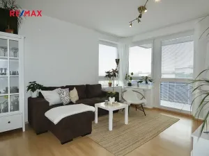 Pronájem bytu 2+kk, Liberec, Rubínová, 74 m2