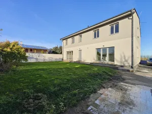 Pronájem bytu 2+kk, Nehvizdy, 65 m2