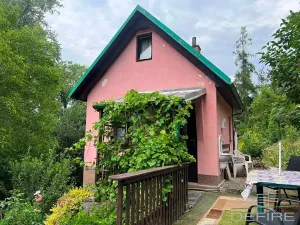 Prodej chaty, Veleň, 45 m2