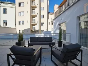 Pronájem bytu 1+kk, Praha - Vinohrady, Záhřebská, 50 m2