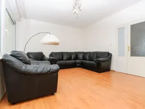 Pronájem bytu 3+1, Praha - Čimice, Chvatěrubská, 71 m2