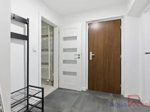 Prodej bytu 2+1, Ostrov, Masarykova, 51 m2