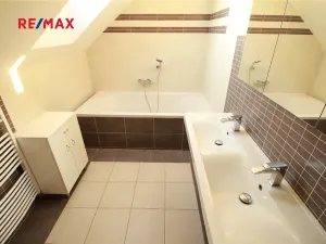 Pronájem bytu 3+kk, Kladno, Komenského, 105 m2