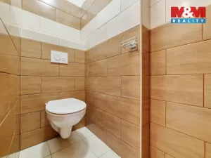 Pronájem bytu 1+kk, Cheb, Svobody, 28 m2