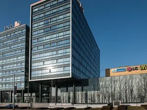 Pronájem kanceláře, Praha - Libeň, Českomoravská, 650 m2