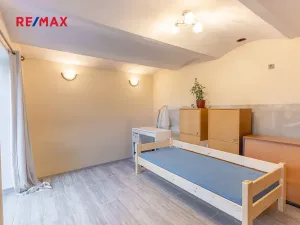 Prodej rodinného domu, Neveklov, 190 m2