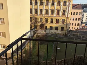 Pronájem bytu 2+kk, Praha - Košíře, Štěpánkova, 50 m2