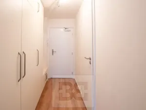Pronájem bytu 1+kk, Praha - Chodov, Čenětická, 22 m2