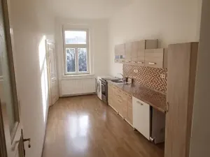 Pronájem bytu 1+1, Praha - Nusle, náměstí Bratří Synků, 51 m2