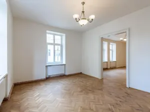 Prodej bytu 2+1, Liberec - Liberec III-Jeřáb, 1. máje, 80 m2