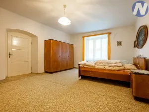 Prodej rodinného domu, Husinec, Jeronýmova, 400 m2