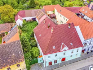 Prodej činžovního domu, Husinec, Jeronýmova, 400 m2