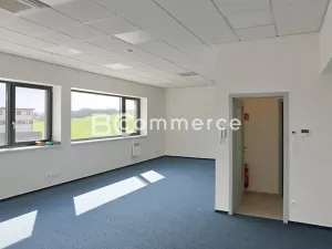 Pronájem skladu, Modřice, 340 m2