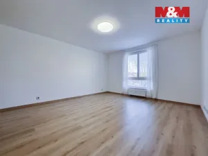 Pronájem bytu 1+kk, Hostivice, Za Mlýnem, 29 m2