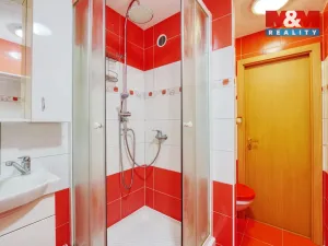 Prodej bytu 3+1, Karlovy Vary - Rybáře, Sibiřská, 82 m2