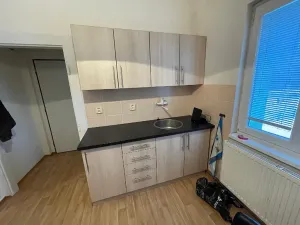 Pronájem bytu 2+1, Pardubice, 50 m2