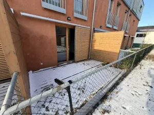 Pronájem bytu 1+kk, Praha - Dolní Měcholupy, Na návsi, 37 m2