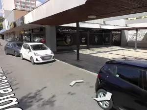 Pronájem obchodního prostoru, Kladno, 76 m2