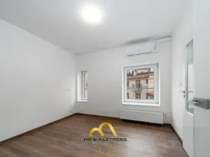 Pronájem bytu 2+kk, Praha - Nové Město, Soukenická, 74 m2