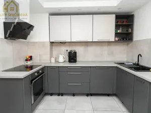 Prodej rodinného domu, Nechanice, 180 m2