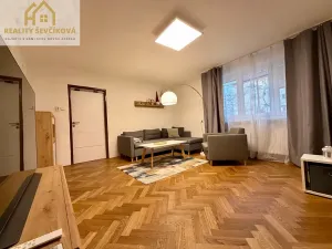 Pronájem bytu 2+1, Pardubice, Jiránkova, 63 m2