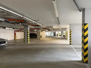 Prodej garážového stání, Brno, Říčanská, 12 m2