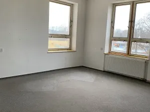 Pronájem kanceláře, Herálec, 200 m2