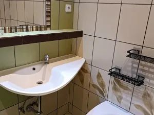 Pronájem bytu 3+kk, Praha - Kobylisy, Bořanovická, 50 m2