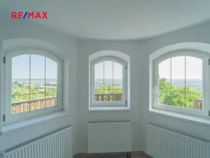 Prodej rodinného domu, Vinařice, 191 m2